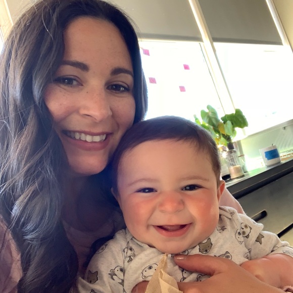 Meet your Posher, Rachel - Picture 1 of 1